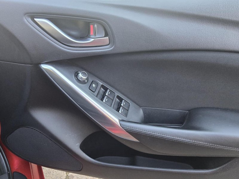 MAZDA MAZDA6
