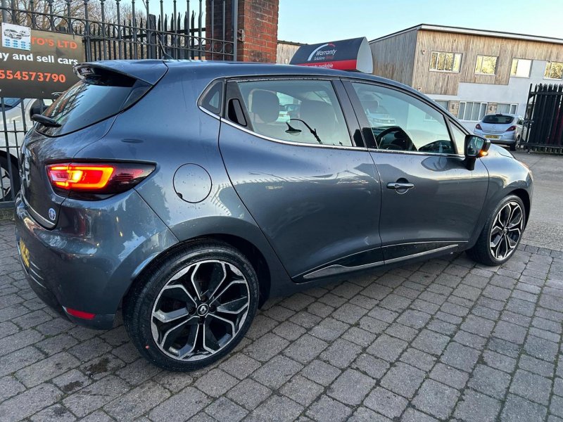 RENAULT CLIO