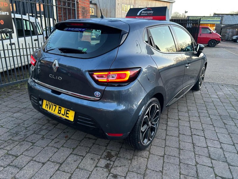 RENAULT CLIO