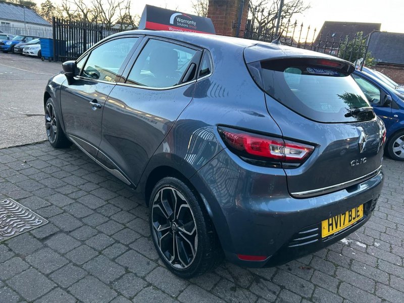 RENAULT CLIO