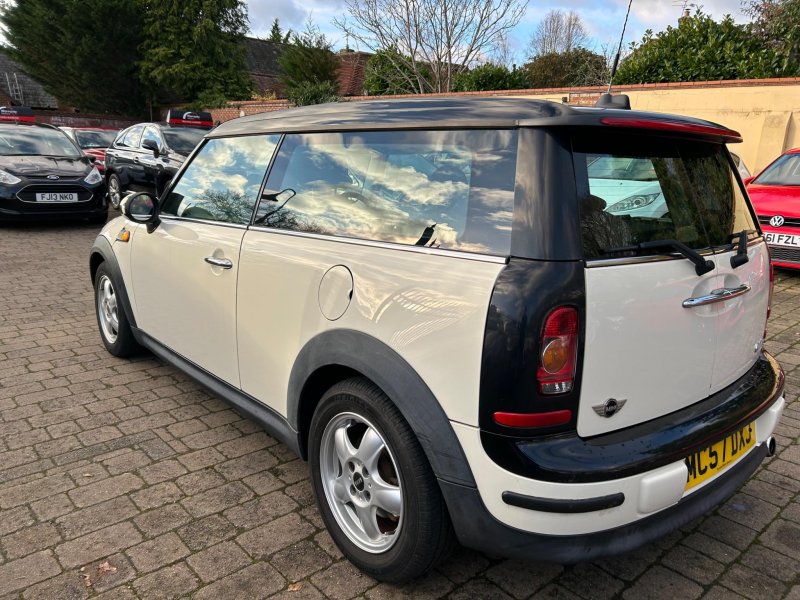 MINI CLUBMAN