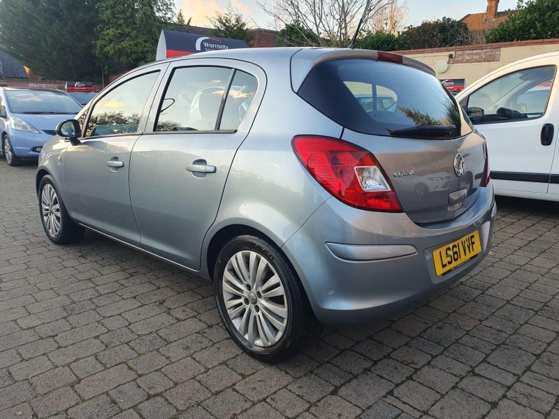VAUXHALL CORSA