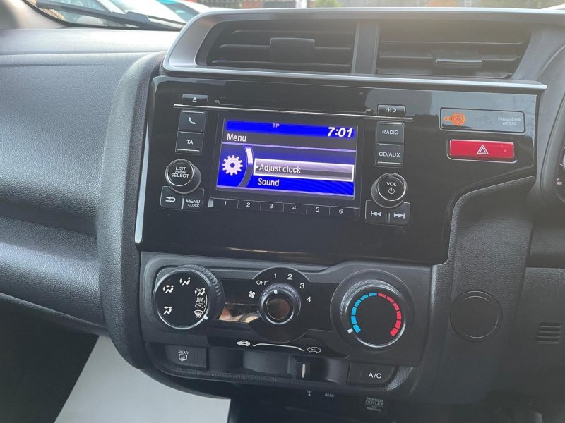 HONDA JAZZ
