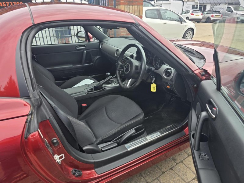 MAZDA MX-5