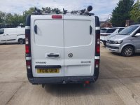 VAUXHALL VIVARO