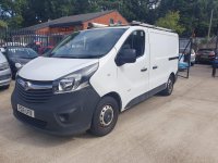 VAUXHALL VIVARO