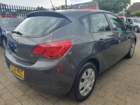 VAUXHALL ASTRA