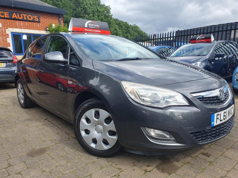 VAUXHALL ASTRA