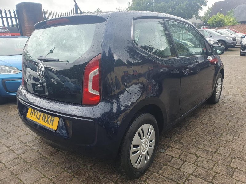 VOLKSWAGEN UP