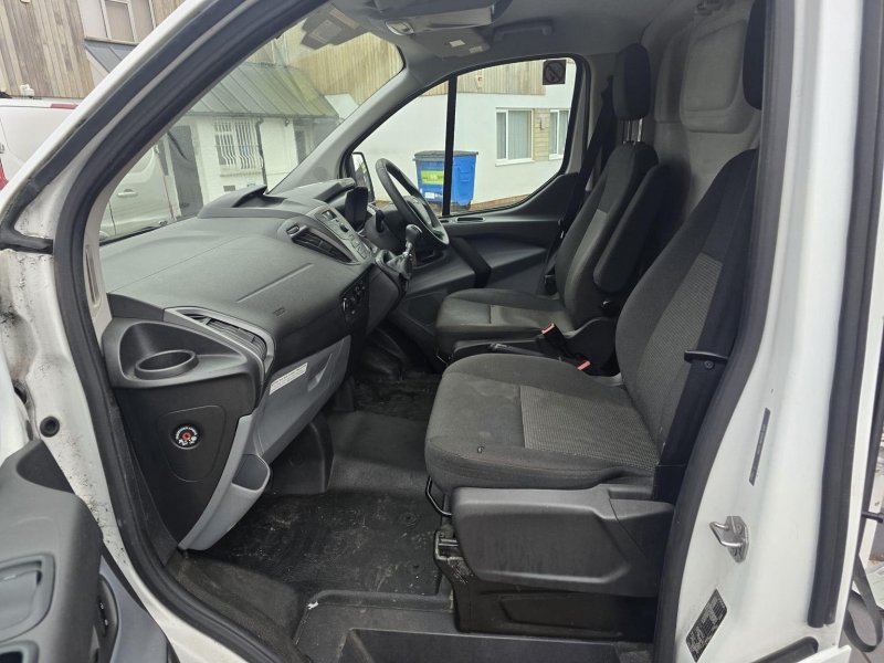FORD TRANSIT CUSTOM