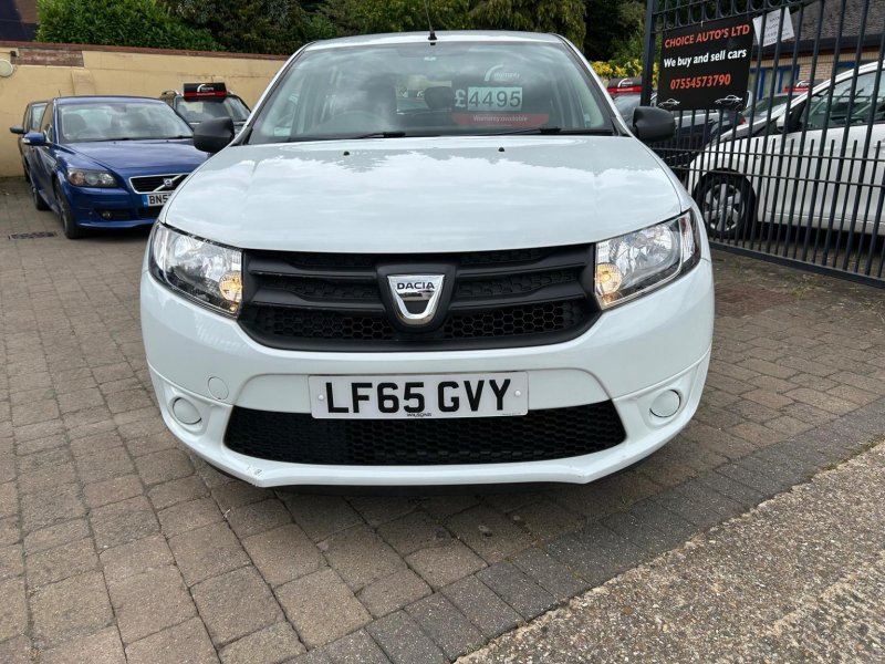 DACIA SANDERO