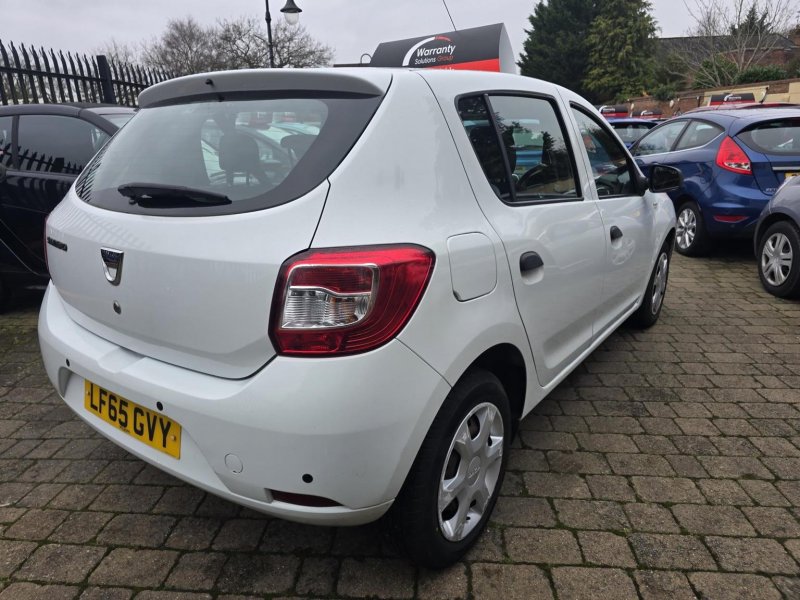 DACIA SANDERO