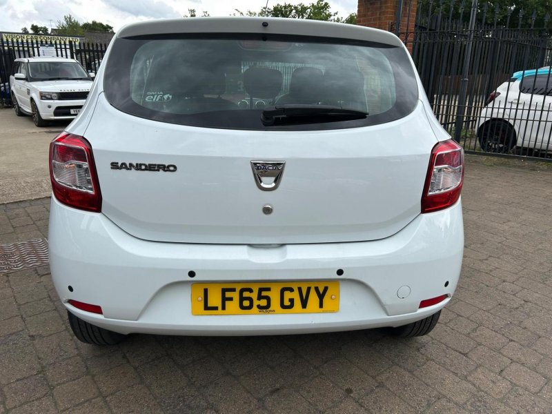 DACIA SANDERO