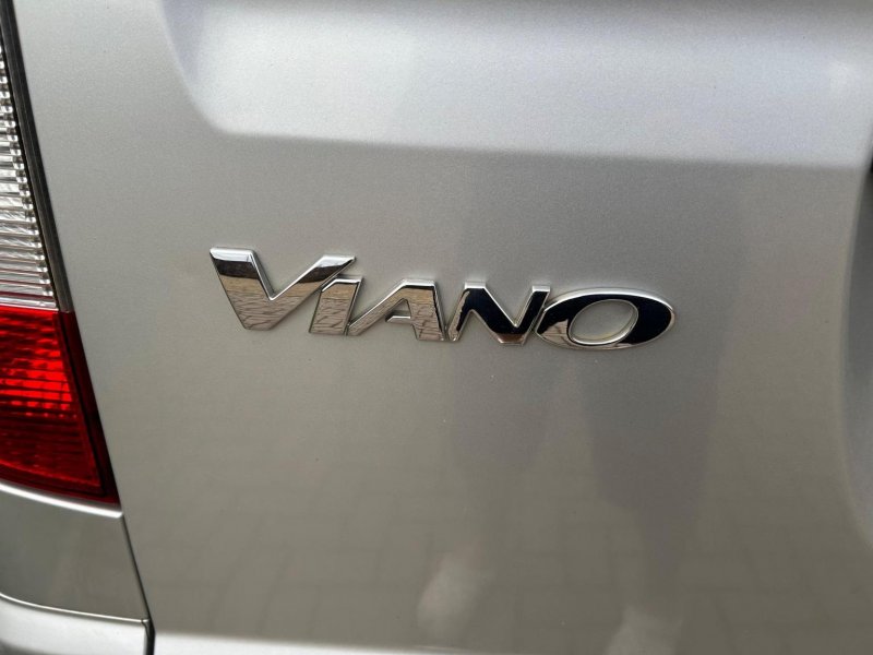 MERCEDES-BENZ VIANO