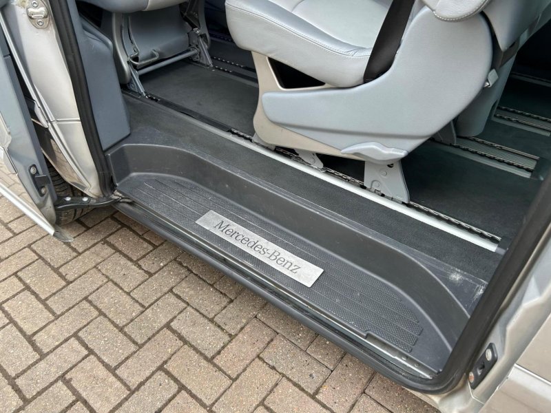 MERCEDES-BENZ VIANO