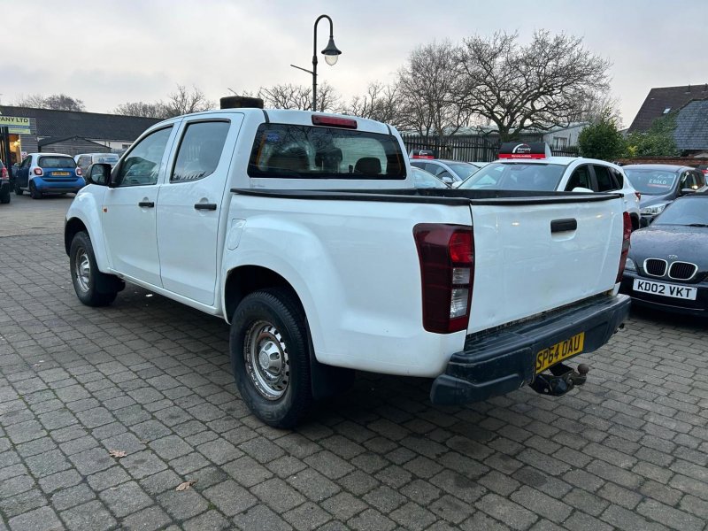 ISUZU D-MAX
