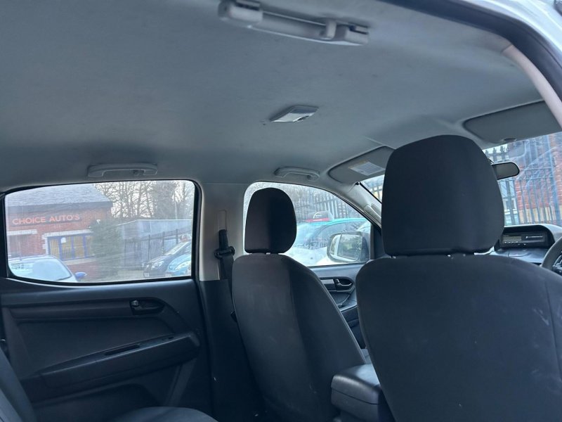 ISUZU D-MAX