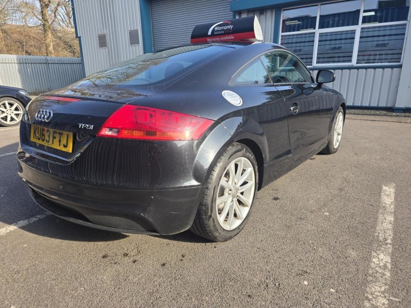 AUDI TT