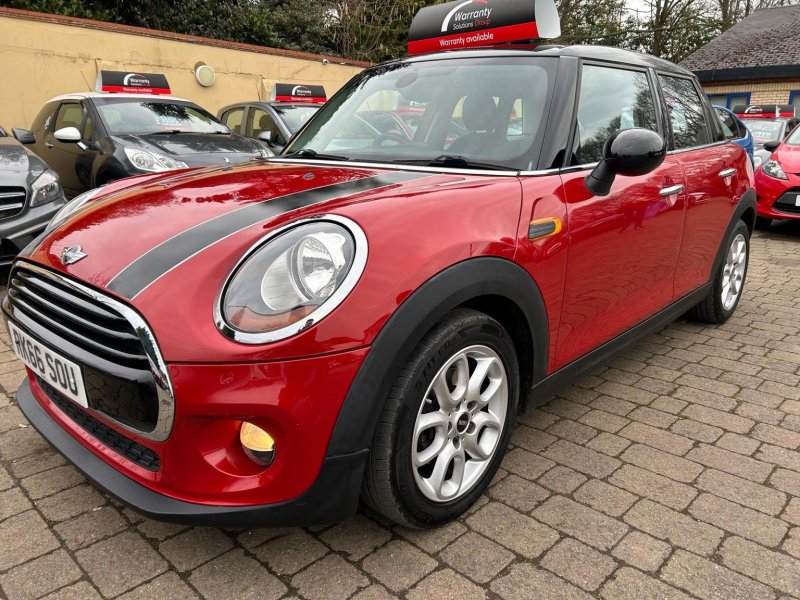 MINI HATCH