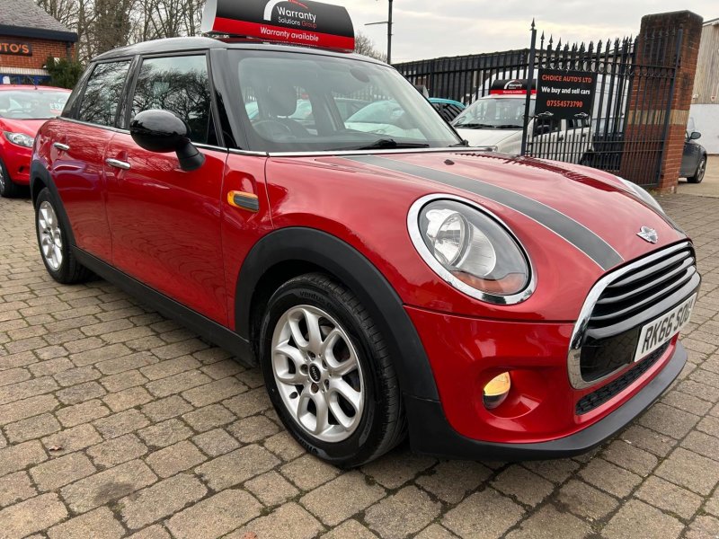 MINI HATCH