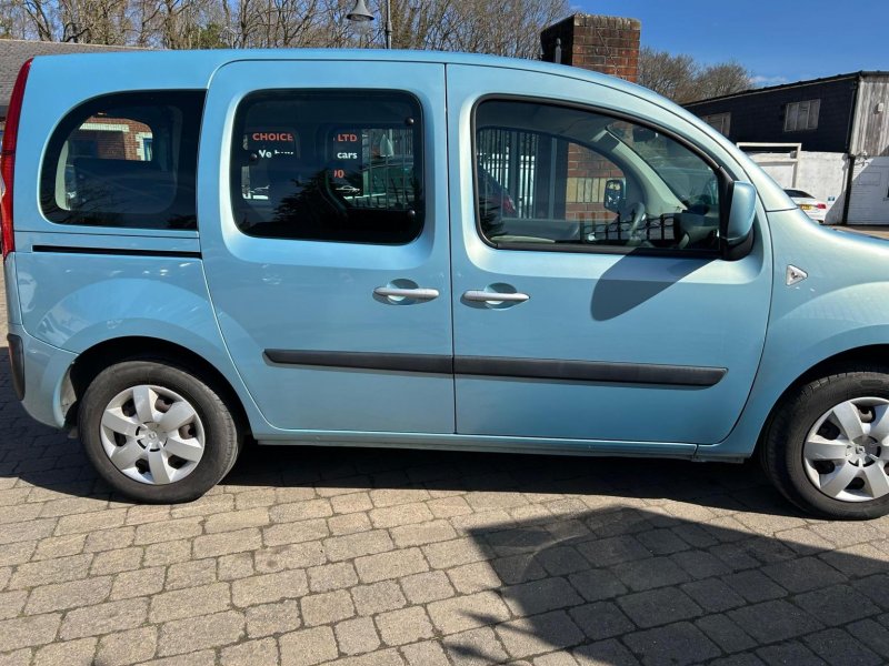 RENAULT Kangoo