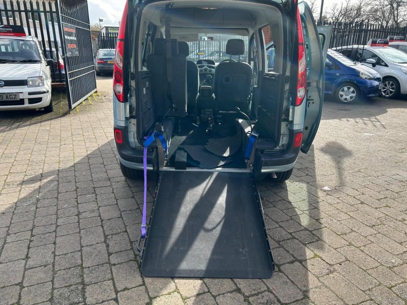 RENAULT Kangoo