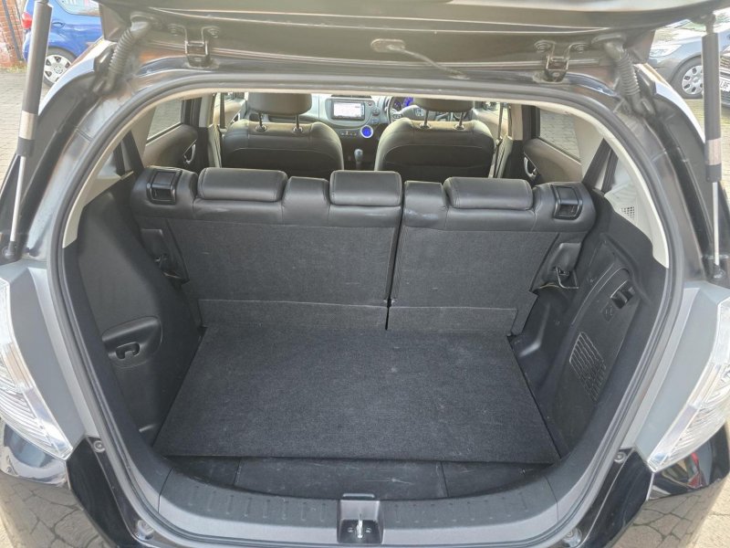 HONDA JAZZ