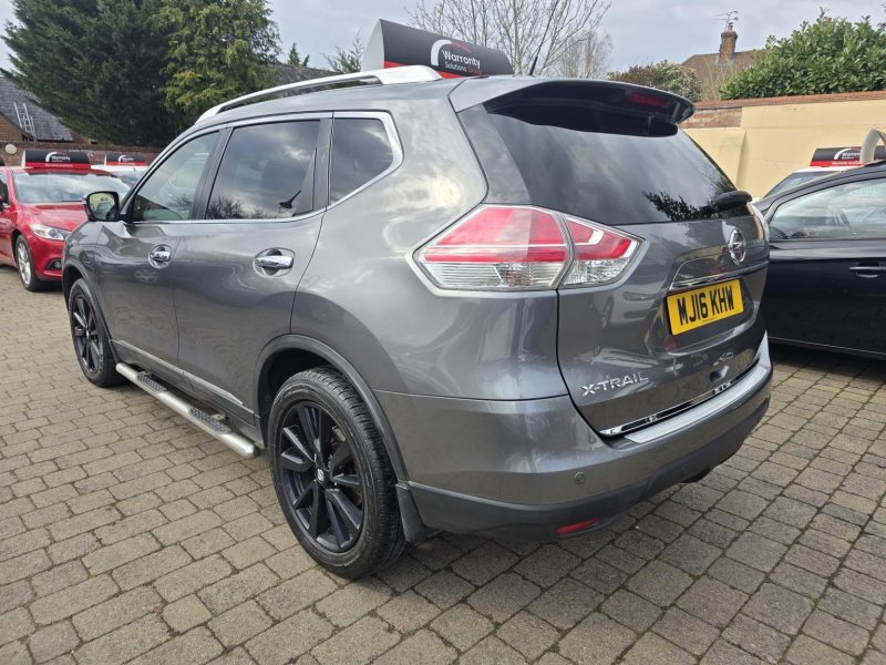 NISSAN X-TRAIL