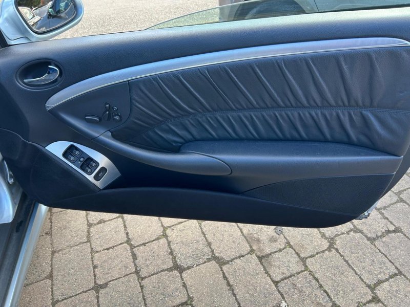 MERCEDES-BENZ CLK