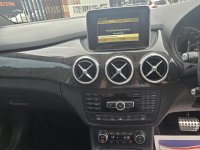 MERCEDES-BENZ B CLASS