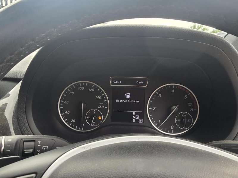 MERCEDES-BENZ B CLASS