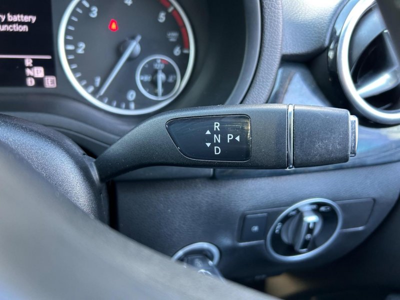 MERCEDES-BENZ B CLASS