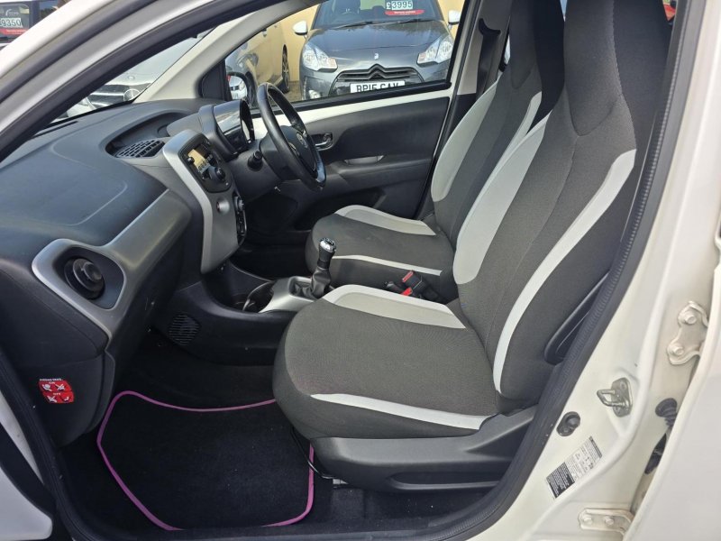 TOYOTA AYGO