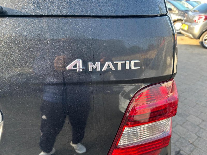 MERCEDES-BENZ M CLASS