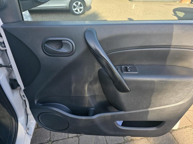 RENAULT KANGOO MAXI