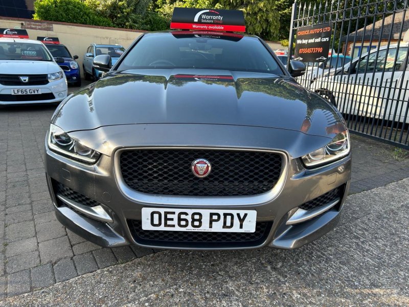 JAGUAR XE